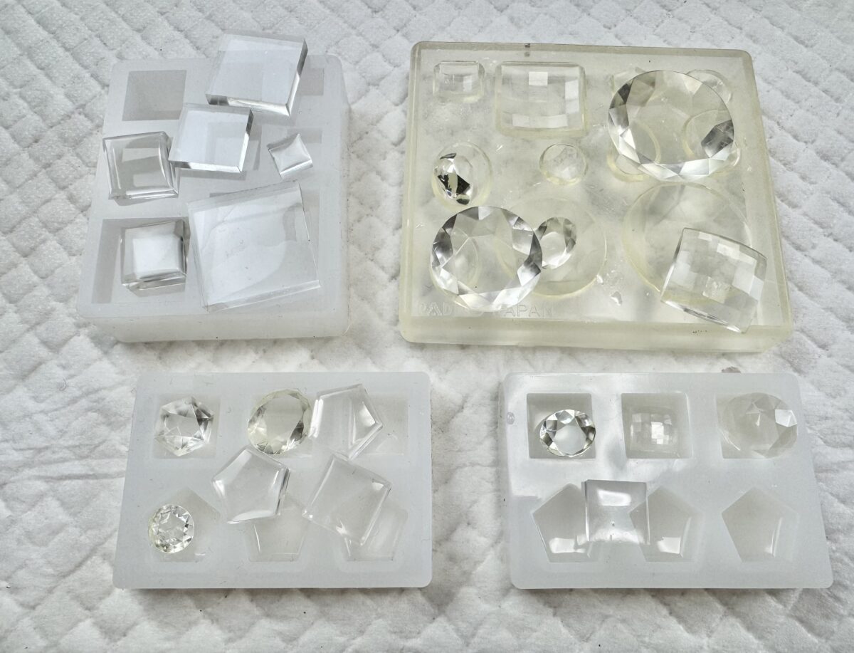 様々なレジンモールド